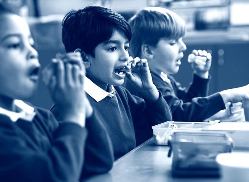 children eating